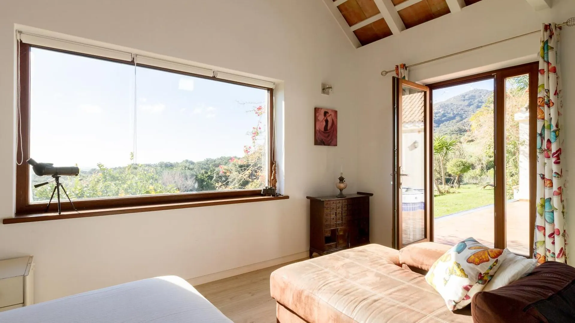 Tarifa Lodge La Rosa 0*,